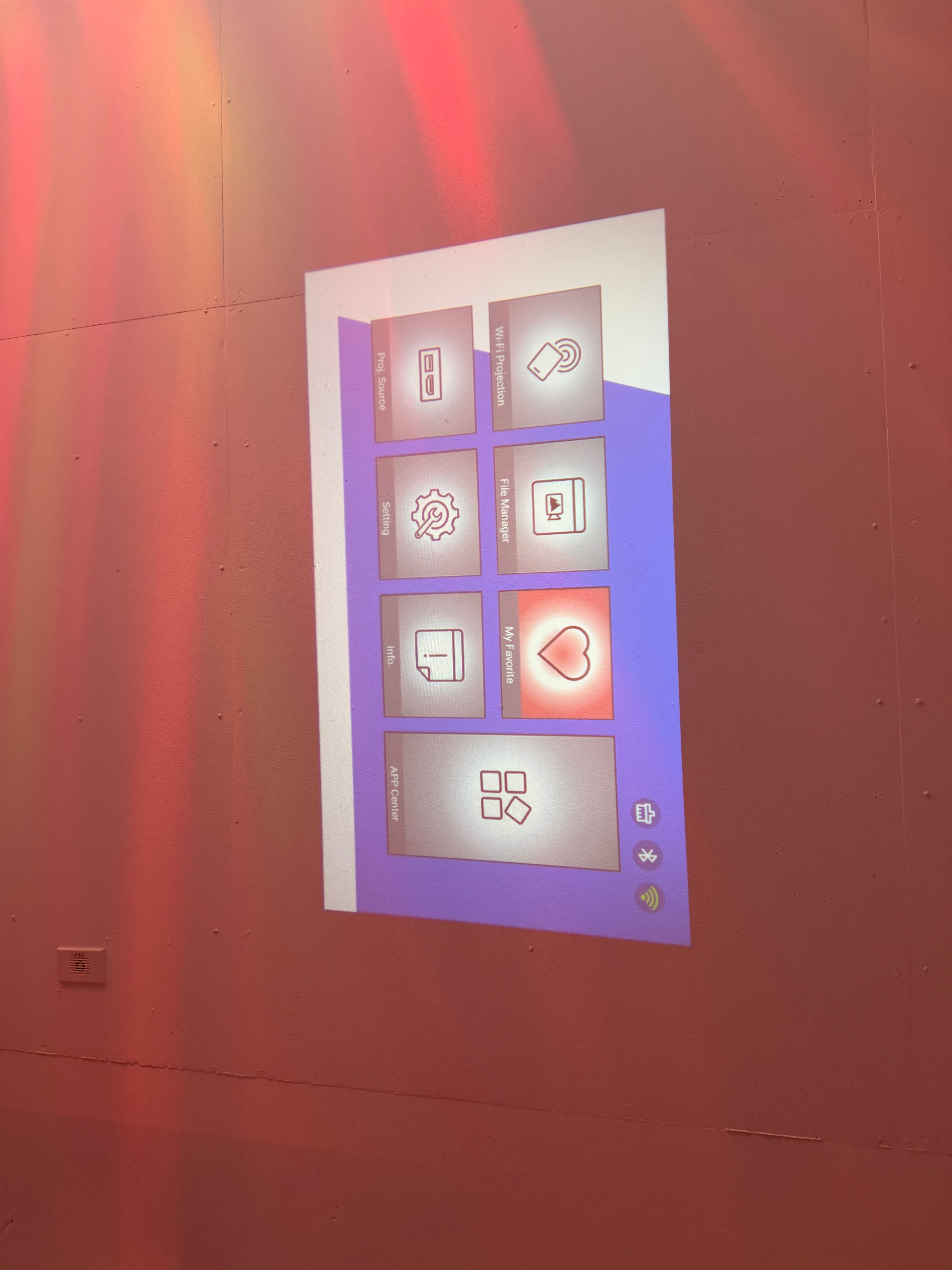 Original HP projector home screen with the App Center tile